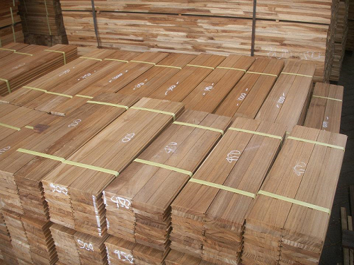 GỖ TEAK 8 GỖ TEAK