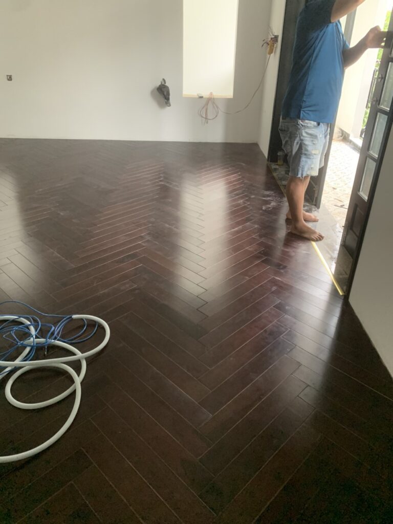 Cung cấp sàn gỗ Teak Walnut giá tốt tại Huế 4 Cung cấp sàn gỗ Teak Walnut giá tốt tại Huế
